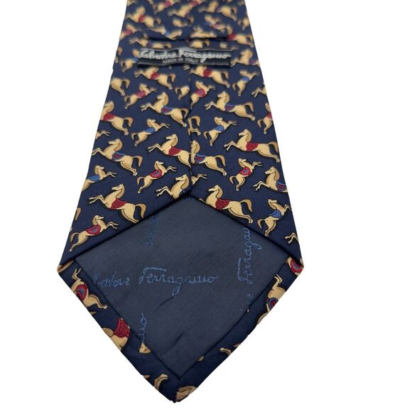 Salvatore Ferragamo 100% Silk Tie Necktie Dark Navy Horse Print Made in Italy‎ - Picture 5 of 8